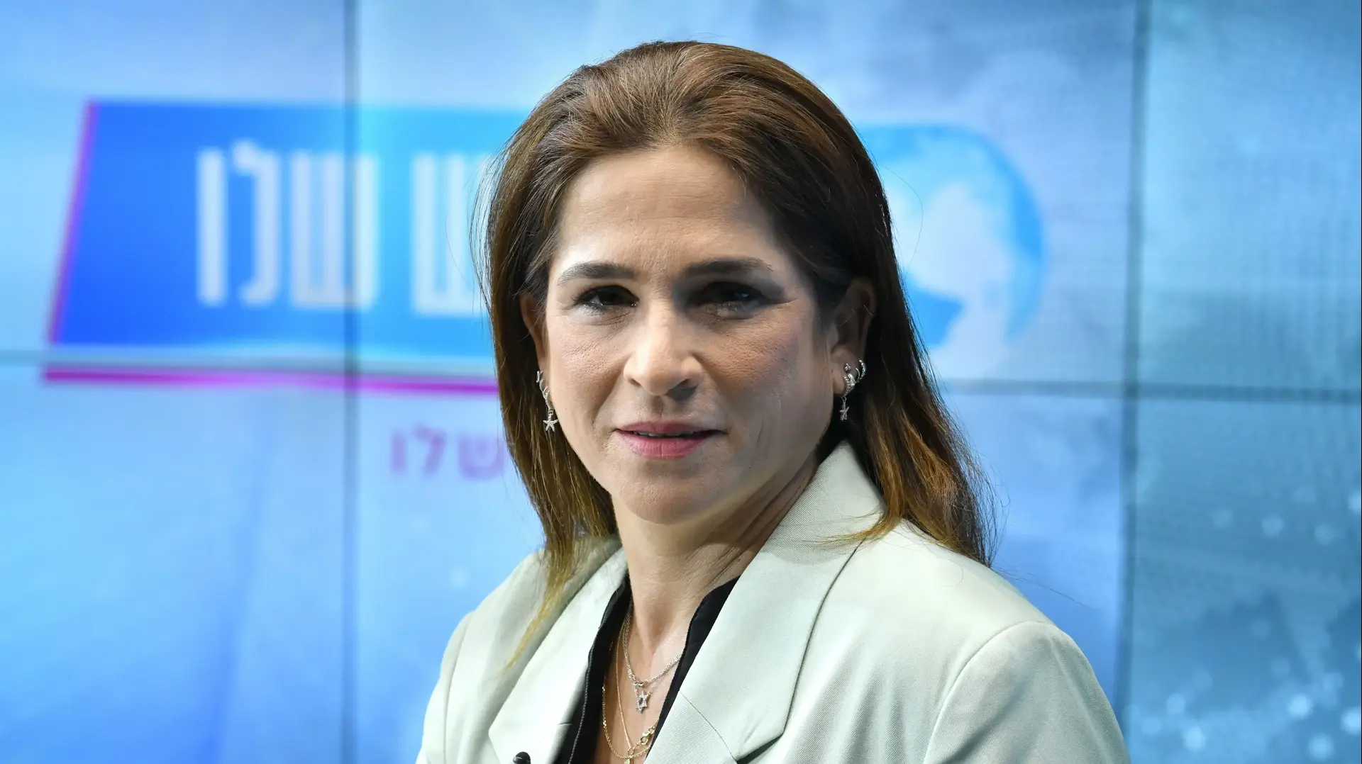מירב בן ארי מירב בן ארי