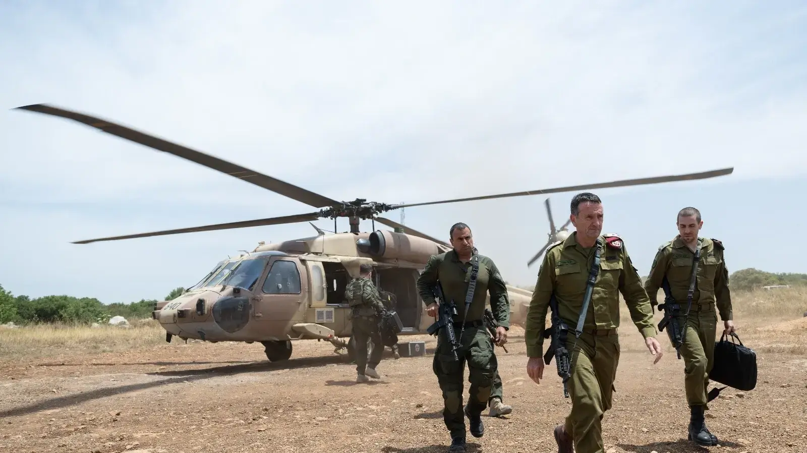 בתום 40 שעות, צה"ל,הרמטכ" הרצי הלוי , שב"כ ומג״ב פגעו בעשרות מחבלים במבצע נרחב לסיכול טרור בג׳נין.23 במאי 2024 בתום 40 שעות, צה"ל,הרמטכ" הרצי הלוי , שב"כ ומג״ב פגעו בעשרות מחבלים במבצע נרחב לסיכול טרור בג׳נין.23 במאי 2024