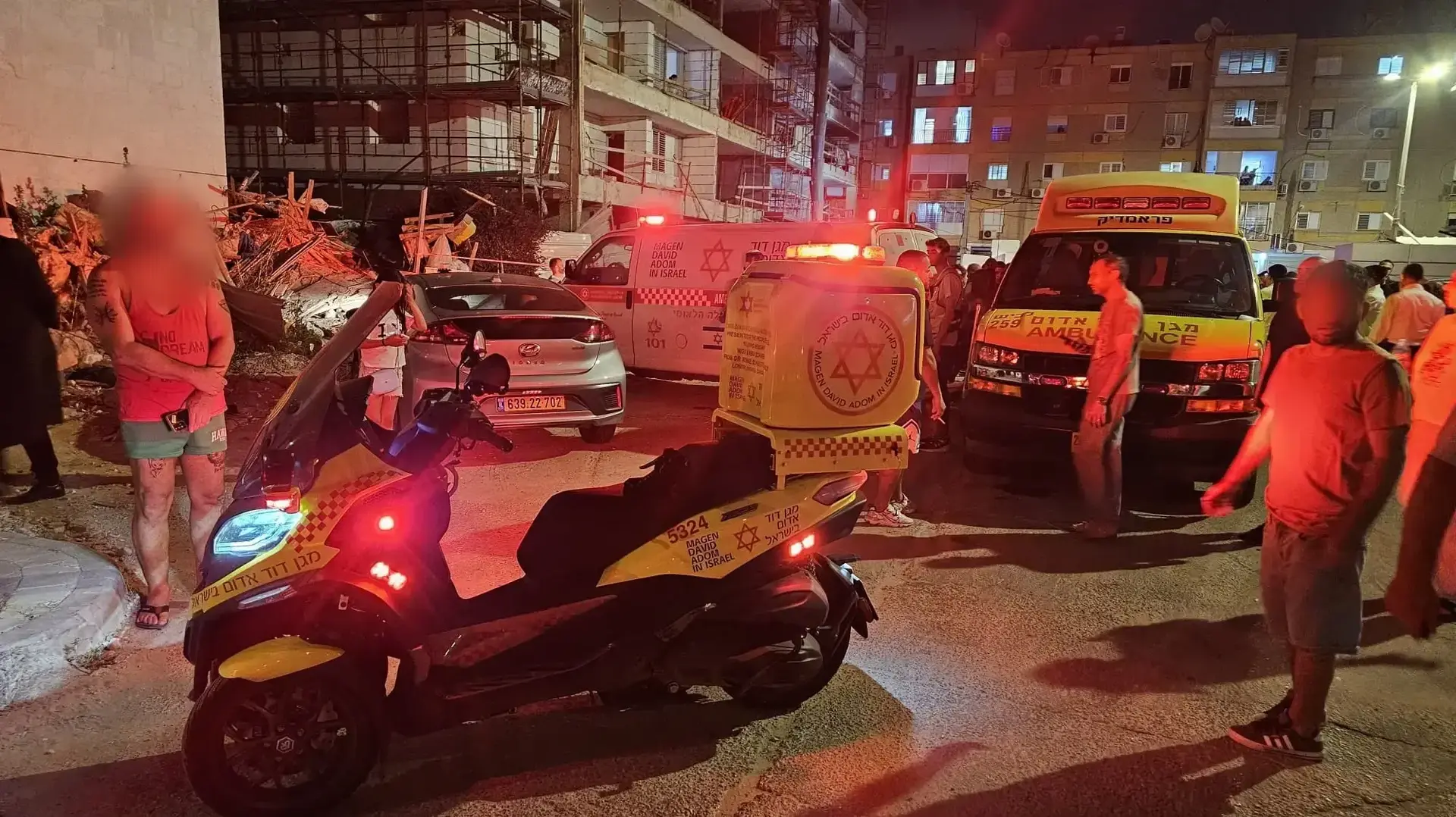 זירת השריפה באשדוד, 25 במאי 2024 זירת השריפה באשדוד, 25 במאי 2024