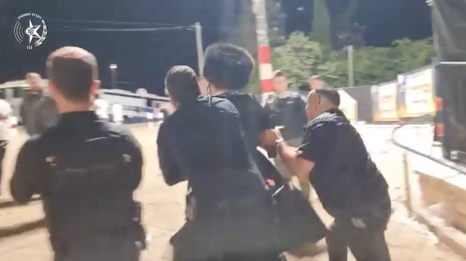מאות חרדים עלו להר מירון בניגוד לחוק, 26 במאי 2024 מאות חרדים עלו להר מירון בניגוד לחוק, 26 במאי 2024