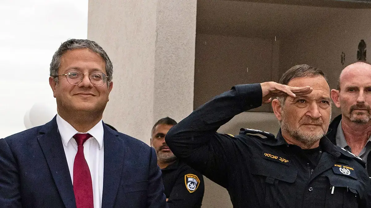 איתמר בן גביר, מפכ"ל המשטרה קובי שבתאי איתמר בן גביר, מפכ"ל המשטרה קובי שבתאי