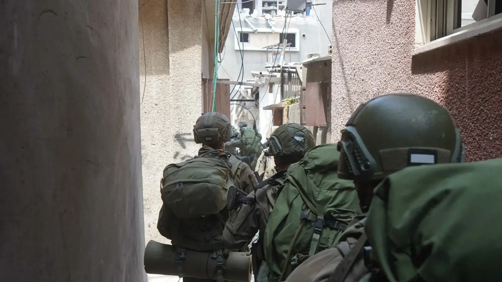 מרחיבים את התמרון: כוחות צה"ל פועלים ברצועת עזה מרחיבים את התמרון: כוחות צה"ל פועלים ברצועת עזה