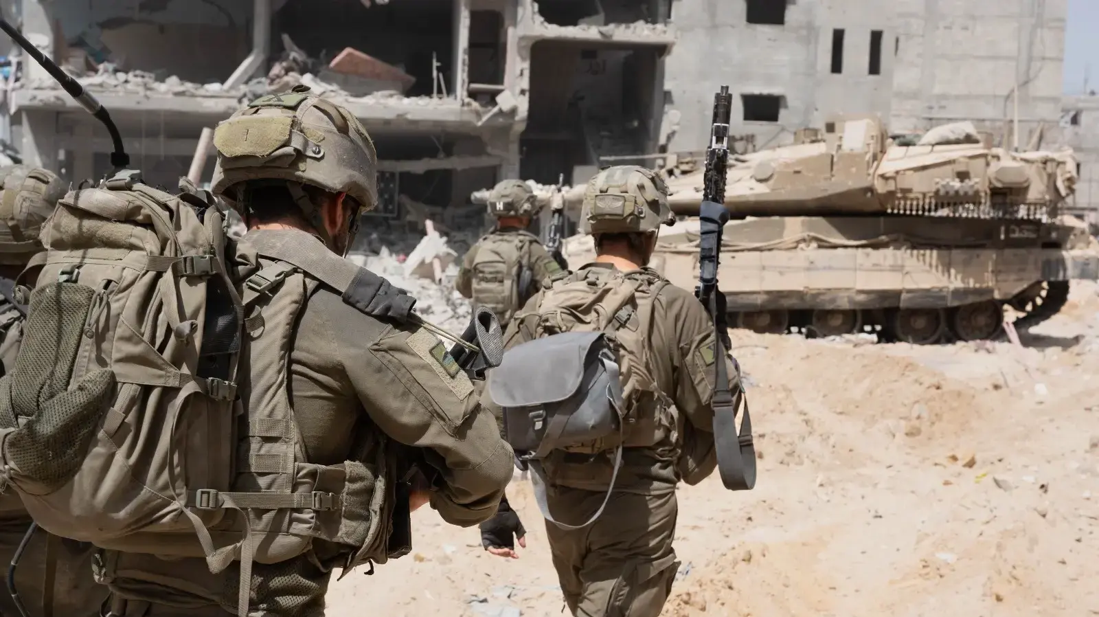 מרחיבים את התמרון: כוחות צה"ל פועלים ברצועת עזה מרחיבים את התמרון: כוחות צה"ל פועלים ברצועת עזה