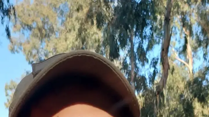 סמ"ר אורי בר אור, ממדרשת בן גוריון, לוחם בגדוד 50, חטיבת הנח"ל, נפל בקרב בדרום רצועת עזה, בן 21 בנופלו.
סמ"ר אורי בר אור, ממדרשת בן גוריון, לוחם בגדוד 50, חטיבת הנח"ל, נפל בקרב בדרום רצועת עזה, בן 21 בנופלו.