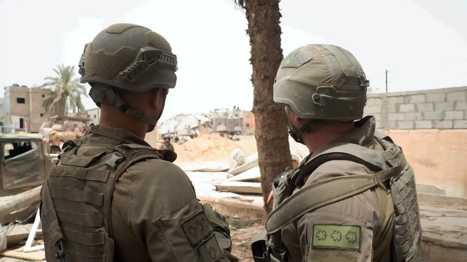 פעילות לוחמי צה"ל במזרח רפיח שבדרום רצועת עזה פעילות לוחמי צה"ל במזרח רפיח שבדרום רצועת עזה