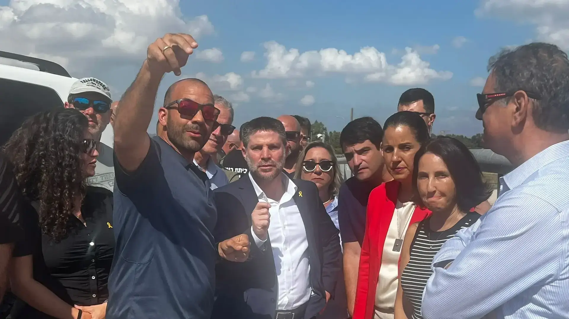 סמוטריץ׳ בבת חפר: "ישראל חייבת לצאת למלחמת מגן ביו"ש" סמוטריץ׳ בבת חפר: "ישראל חייבת לצאת למלחמת מגן ביו"ש"