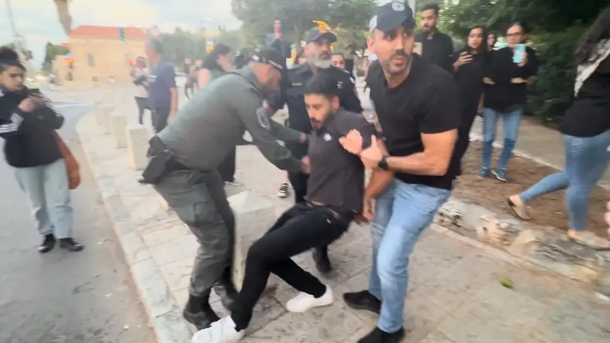 הפגנת הזדהות עם עזה בחיפה, 31 במאי 2024 הפגנת הזדהות עם עזה בחיפה, 31 במאי 2024