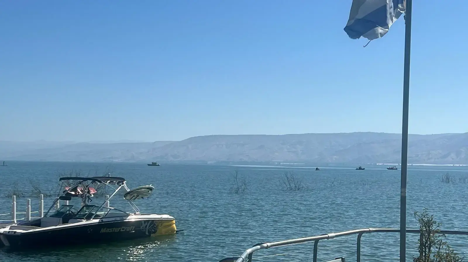 החיפושים אחר הצעירה שנעלמו עקבותיה בכינרת