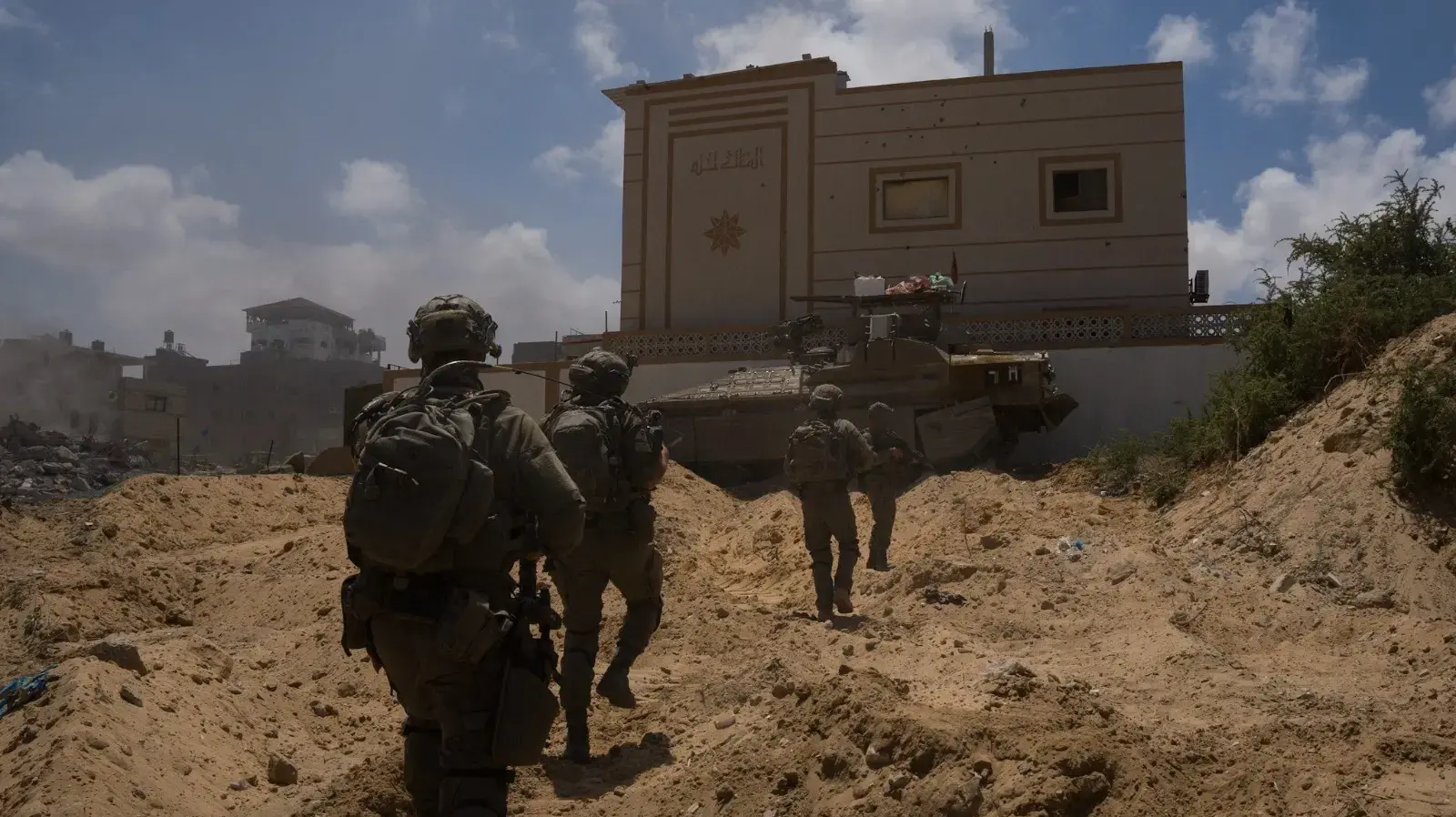 תיעוד מלחימת צוות הקרב של חטיבת גבעתי ברפיח תיעוד מלחימת צוות הקרב של חטיבת גבעתי ברפיח