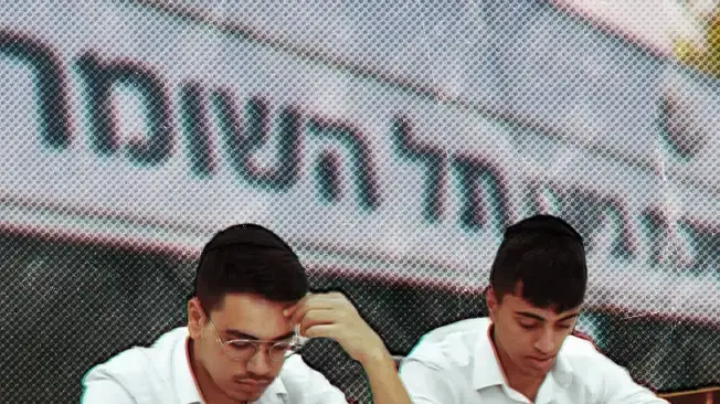 תלמידי ישיבות הסדר חרדיות תלמידי ישיבות הסדר חרדיות