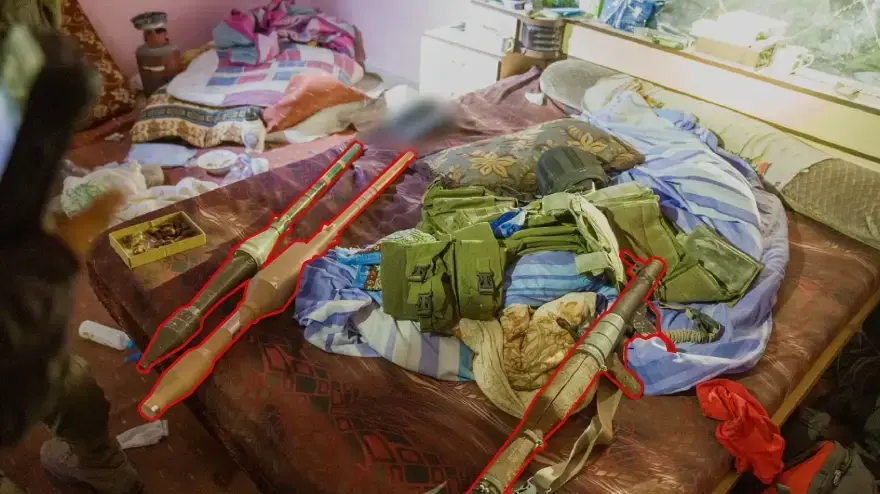 לוחמי מגלן סרקו מבנה צבאי ברפיח ואיתרו בו אמל"ח לוחמי מגלן סרקו מבנה צבאי ברפיח ואיתרו בו אמל"ח