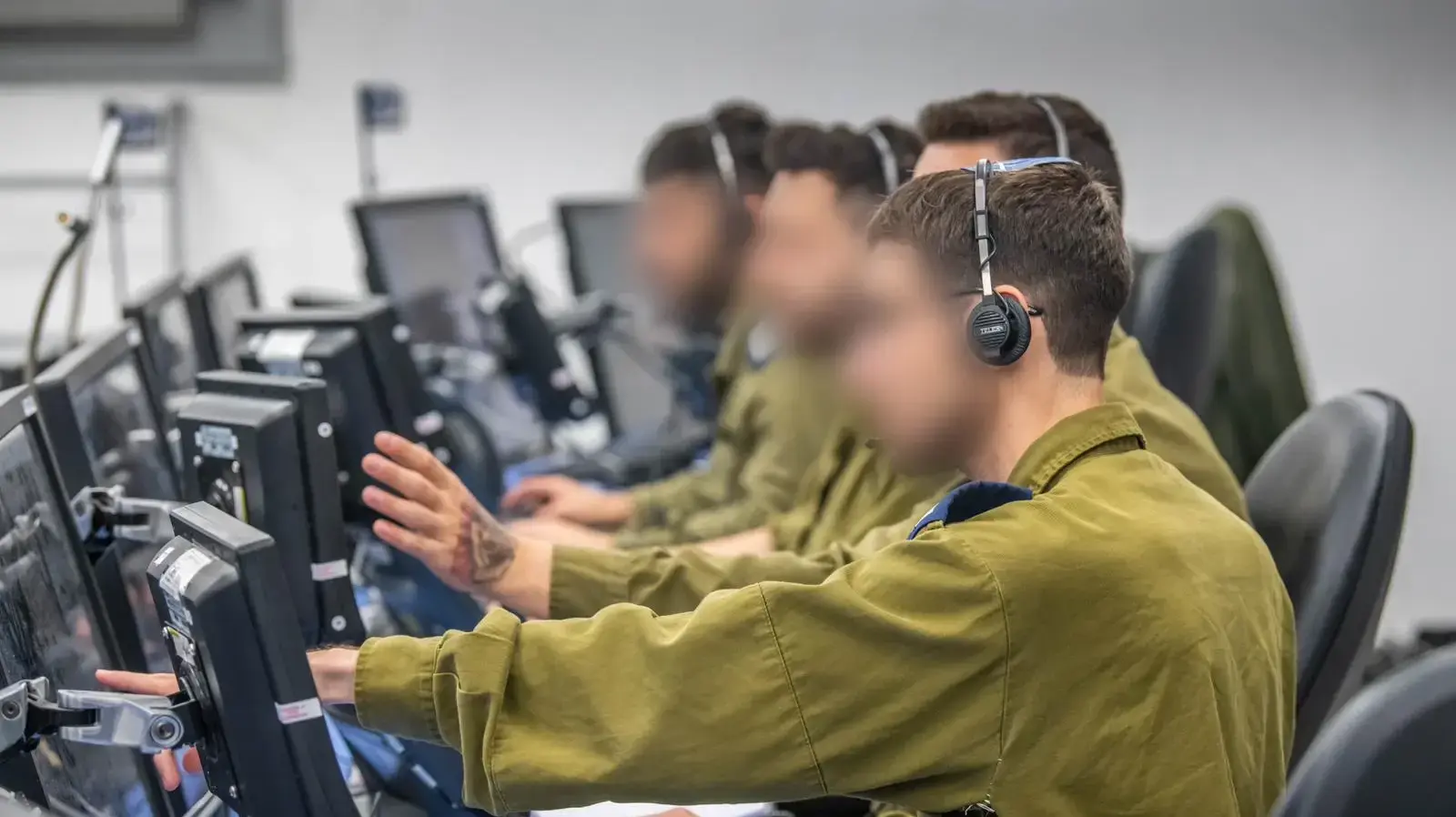 אלפי רקטות ומאות כלי טיס יורטו: כך מתמודד מערך ההגנה האווירית עם האתגר הרב זירתי.10 ביוני 2024