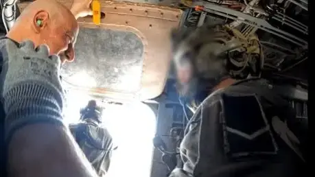 "ראשון עלה, שני, שלישי איתנו": תיעוד רגעי החילוץ של שלומי, אנדריי ואלמוג מרצועת עזה "ראשון עלה, שני, שלישי איתנו": תיעוד רגעי החילוץ של שלומי, אנדריי ואלמוג מרצועת עזה