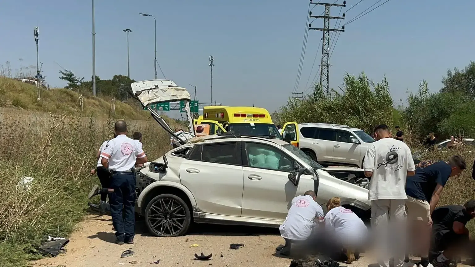 זירת התאונה הקשה בכביש 5 זירת התאונה הקשה בכביש 5