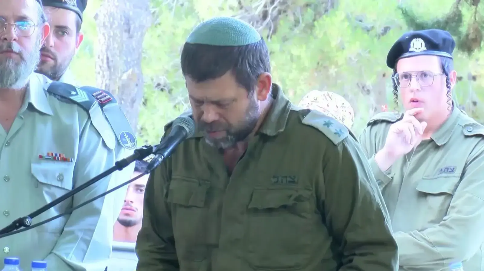 הלווייתו של רב סמל בכיר אילון ויס הלווייתו של רב סמל בכיר אילון ויס