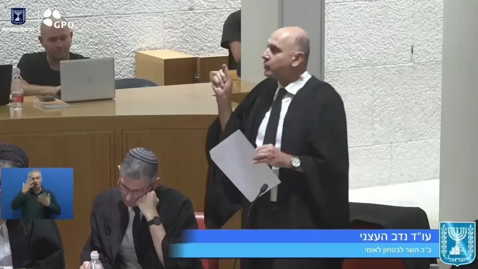 עורך הדין נדב העצני בבית המשפט.18 ביוני 2024 עורך הדין נדב העצני בבית המשפט.18 ביוני 2024