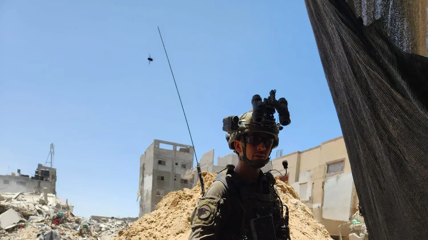 כתב וואלה עם מח״ט גבעתי בלב המעוז הכי מסוכן של חטיבת רפיח 18 ביוני 2024 כתב וואלה עם מח״ט גבעתי בלב המעוז הכי מסוכן של חטיבת רפיח 18 ביוני 2024