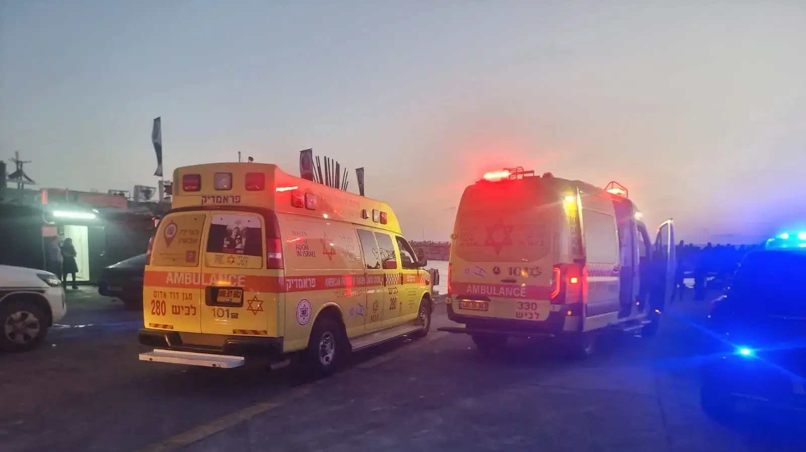 גבר בן 30 טבע למוות בחוף באשקלון גבר בן 30 טבע למוות בחוף באשקלון