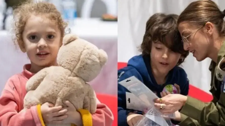 נווה ויהל שהם ביום שחרורם מהשבי בעזה נווה ויהל שהם ביום שחרורם מהשבי בעזה