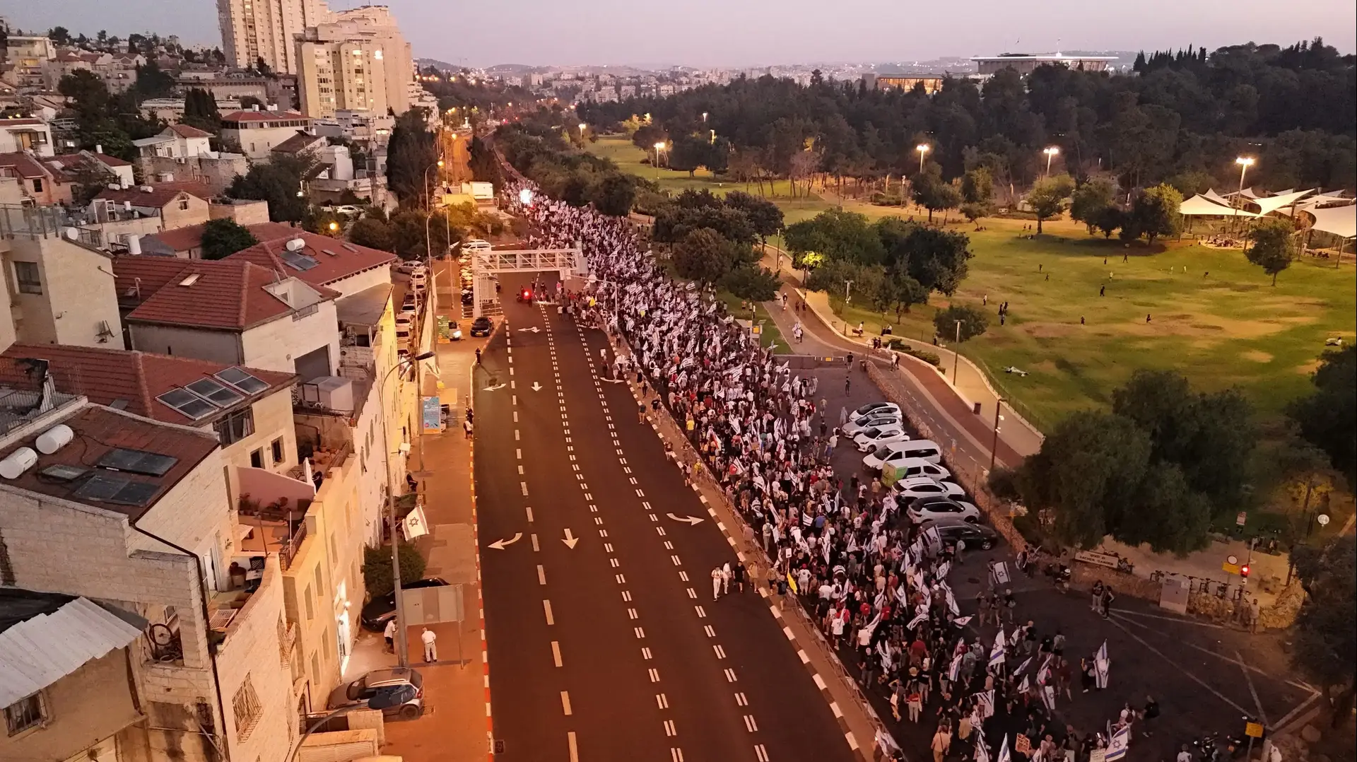 צעדה בקריאה לאישור עסקה לשחרור חטופים, ירושלים, 27 ביוני 2024