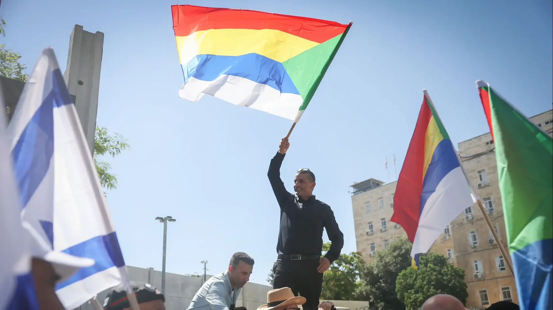 מחאת ראשי רשויות דרוזיות וצ'רקסיות מחוץ לישיבת ממשלה, 30 ביוני 2024 מחאת ראשי רשויות דרוזיות וצ'רקסיות מחוץ לישיבת ממשלה, 30 ביוני 2024