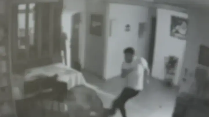 בגלל הערה לשכן קשיש הותקף באכזריות בגלל הערה לשכן קשיש הותקף באכזריות