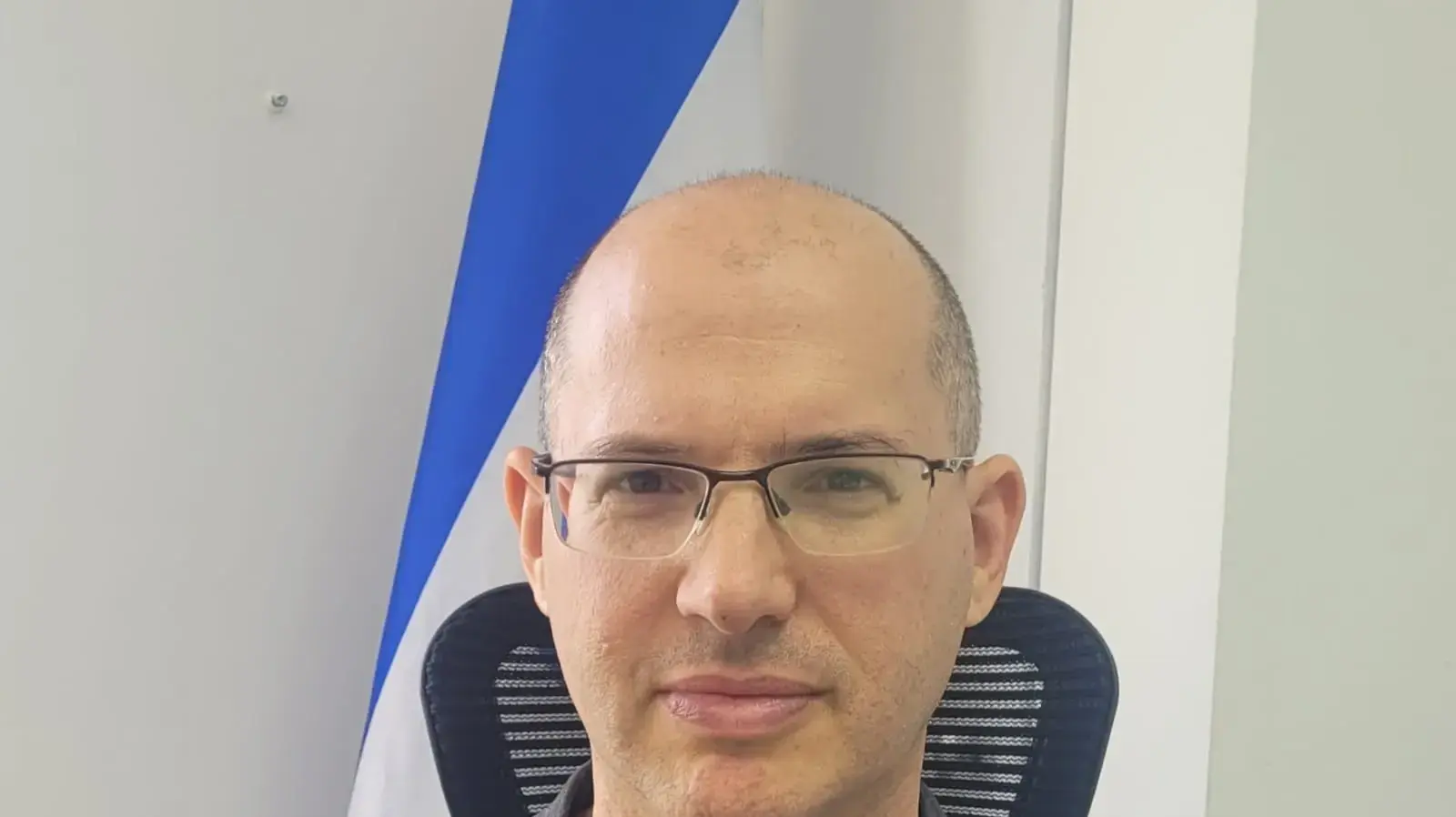 טל בארי - ראש מחלקת המחקר של מרכז עלמא לחקר אתגרי הביטחון בצפון טל בארי - ראש מחלקת המחקר של מרכז עלמא לחקר אתגרי הביטחון בצפון