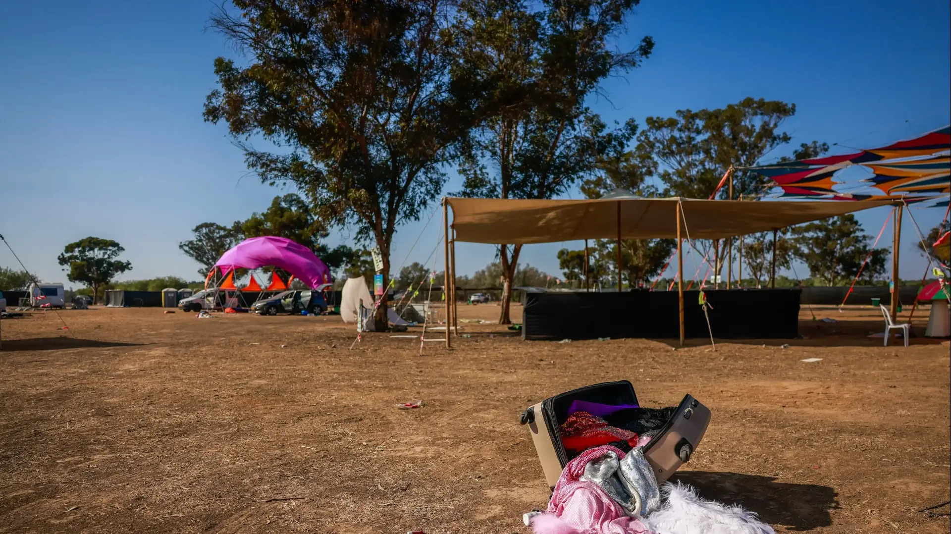 שטח מסיבת הנובה ברעים לאחר הטבח שטח מסיבת הנובה ברעים לאחר הטבח