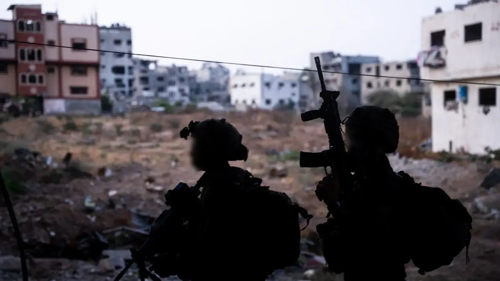 תיעוד של לוחמי צנחנים בשג׳אעיה במהלך היתקלות במחבלים 7 ביולי 2024 תיעוד של לוחמי צנחנים בשג׳אעיה במהלך היתקלות במחבלים 7 ביולי 2024