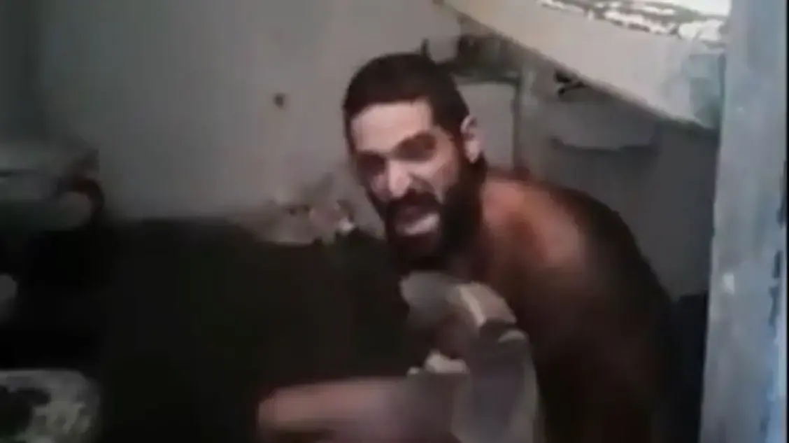 גיל פרג בבית הכלא בארגנטינה גיל פרג בבית הכלא בארגנטינה