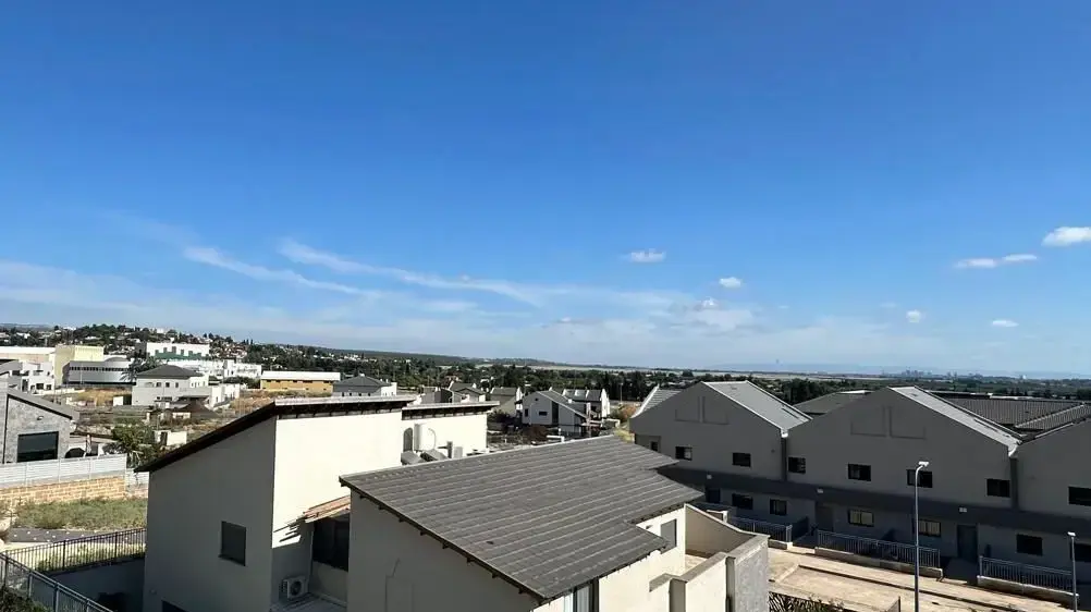 רכס סולם צור ברקע רכס סולם צור ברקע