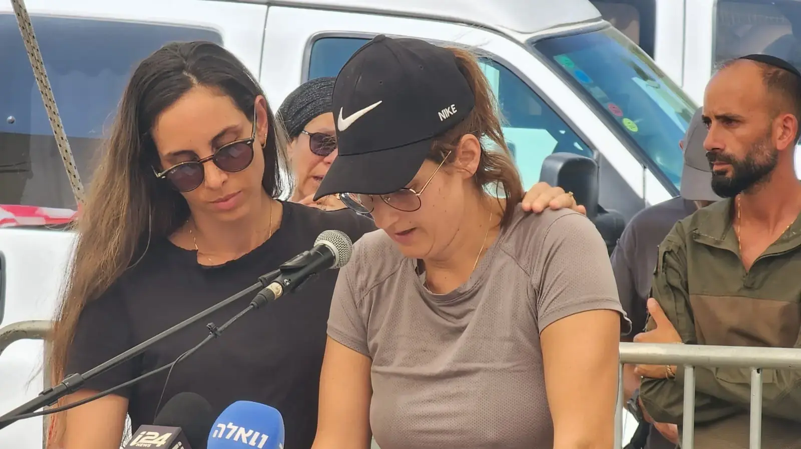 אחותו של יוחאי שרגא אבני ז"ל אחותו של יוחאי שרגא אבני ז"ל