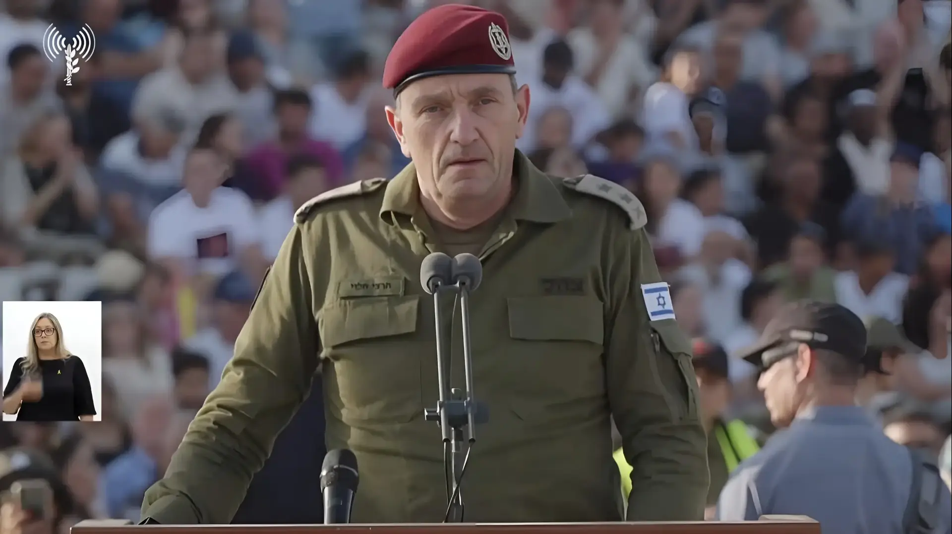הרמטכ"ל הרצי הלוי נואם בטקס סיום קורס קצינים קרביים מחזור 69.11 ביולי 2024 הרמטכ"ל הרצי הלוי נואם בטקס סיום קורס קצינים קרביים מחזור 69.11 ביולי 2024