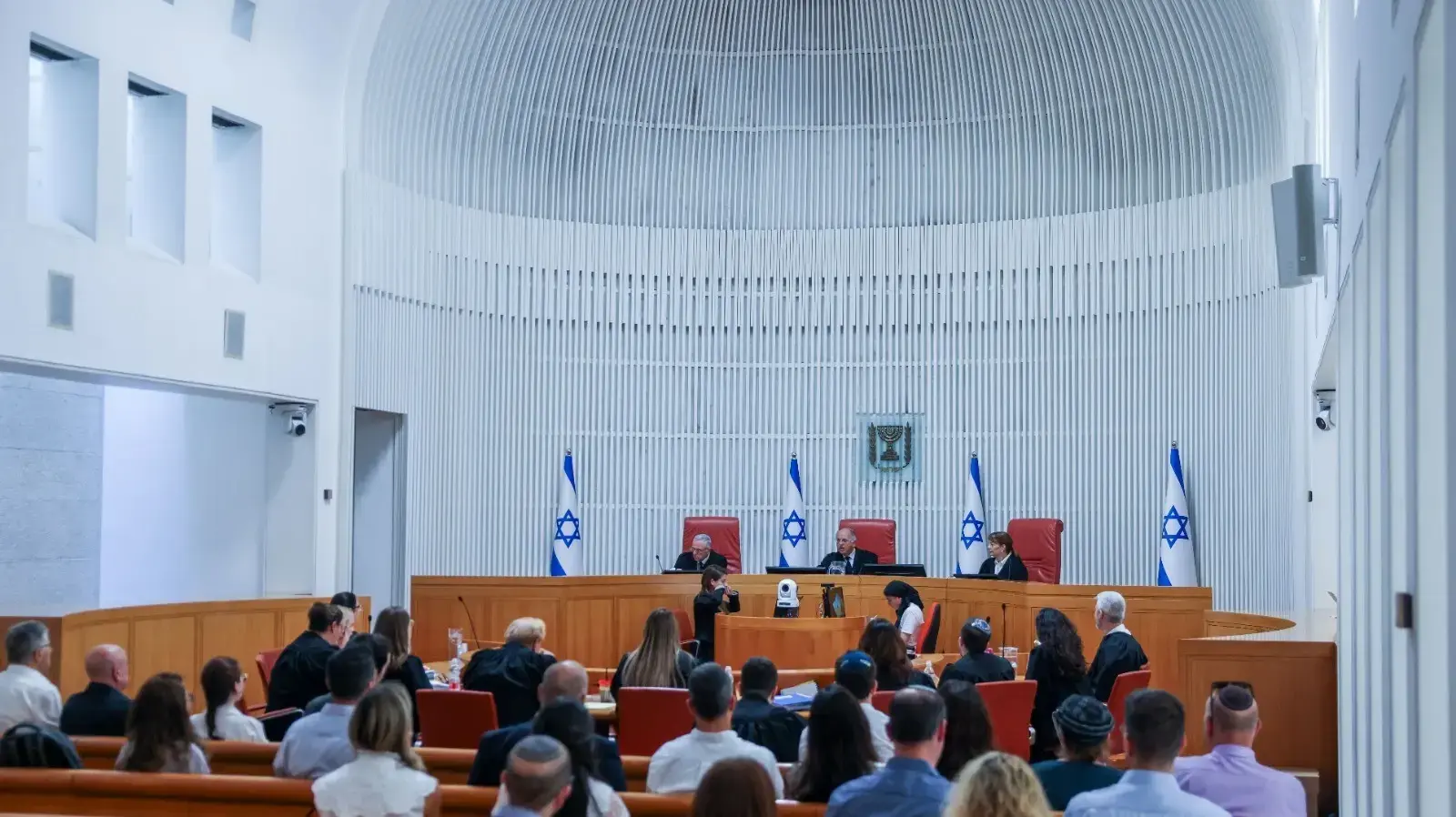דיון בעתירה למניעת ביקורת של מבקר המדינה לגבי מלחמת "חרבות ברזל" ,בית המשפט העליון, 17 ביולי 2024 דיון בעתירה למניעת ביקורת של מבקר המדינה לגבי מלחמת "חרבות ברזל" ,בית המשפט העליון, 17 ביולי 2024