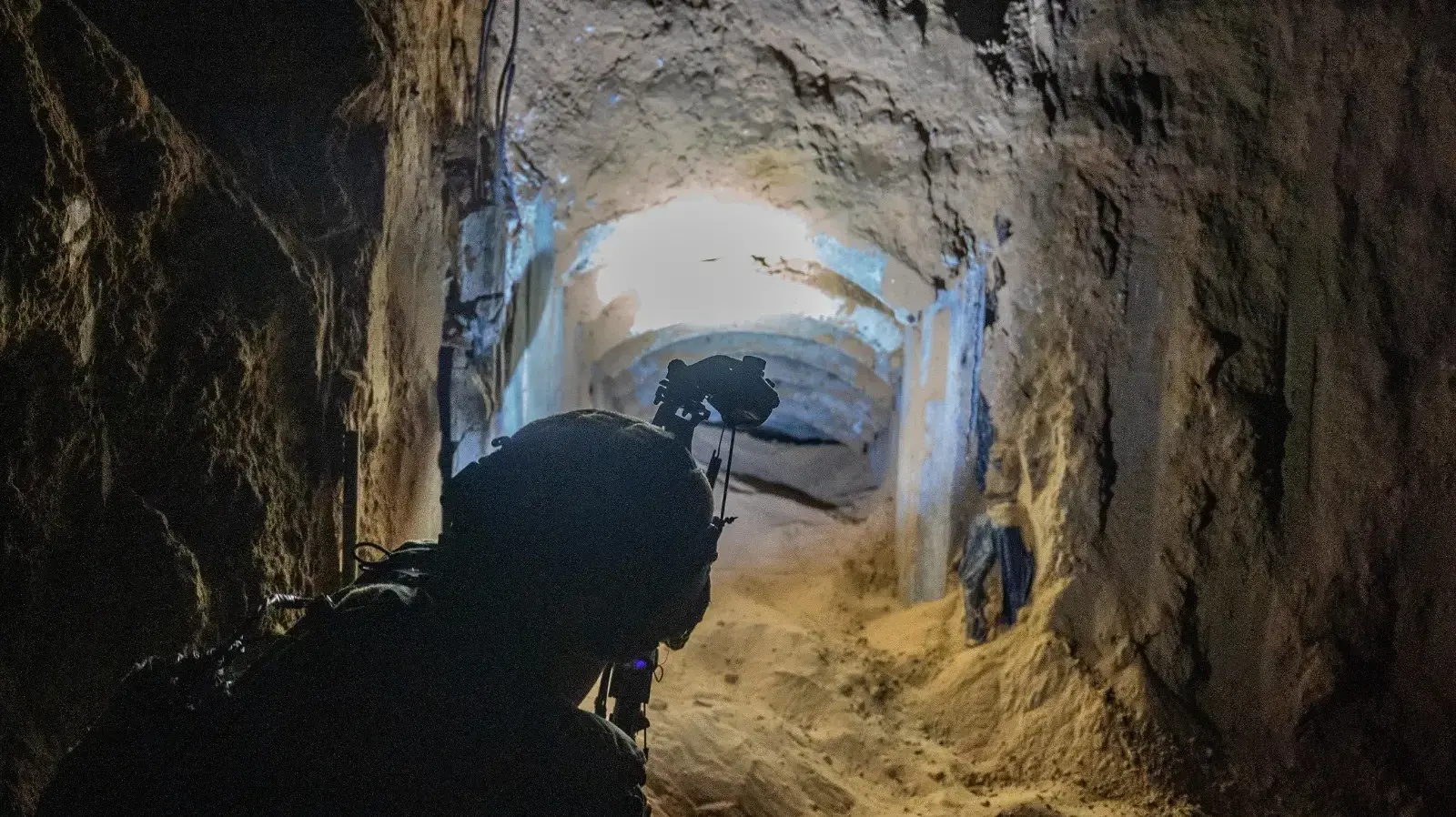 השמדת מנהרת הטרור ממנה ניסו לחדור מחבלי חמאס בחודש יוני האחרון השמדת מנהרת הטרור ממנה ניסו לחדור מחבלי חמאס בחודש יוני האחרון