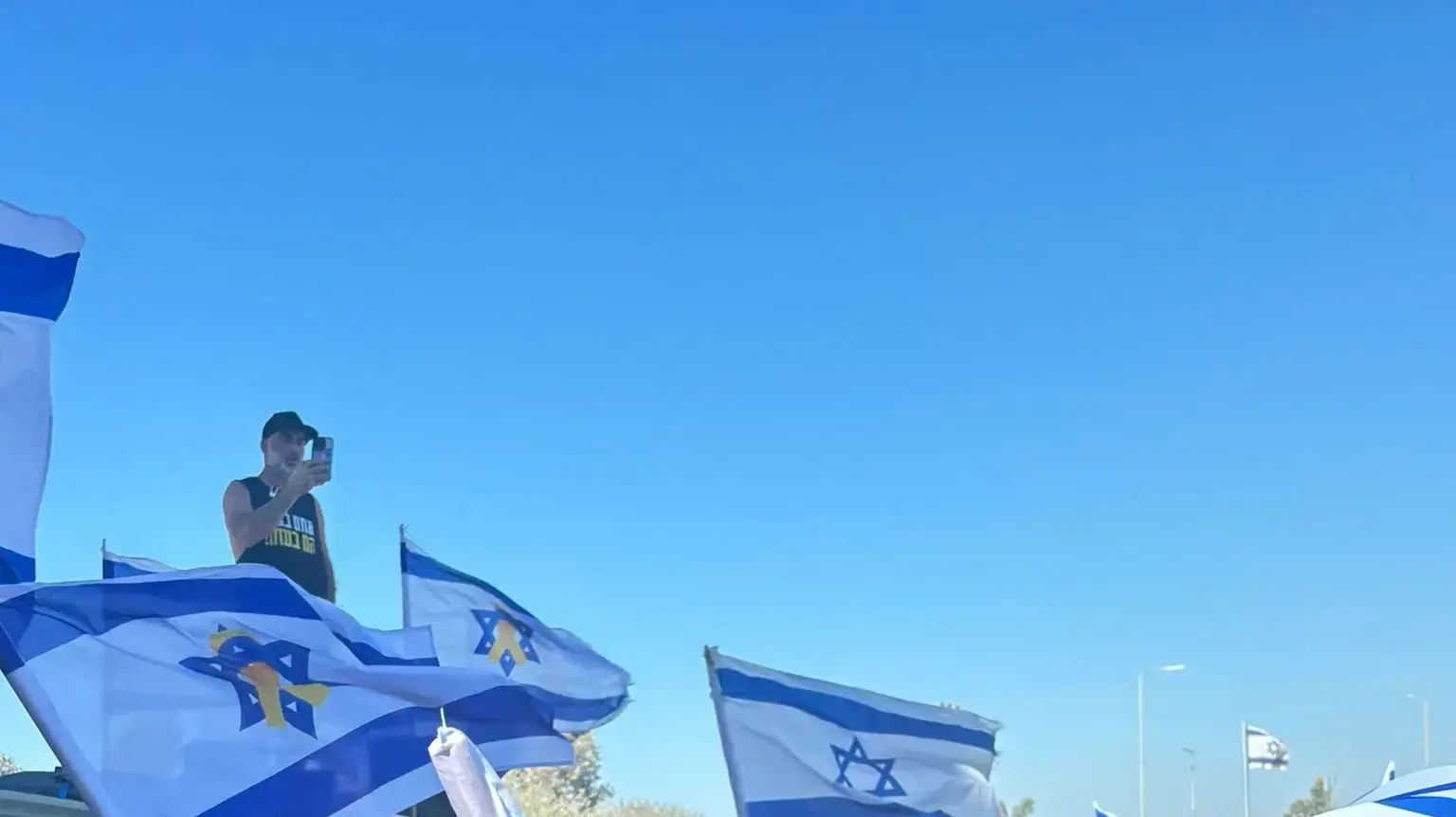 מסע ההפקרה והגבורה בקיבוץ בארי 18 ביולי 2024 מסע ההפקרה והגבורה בקיבוץ בארי 18 ביולי 2024