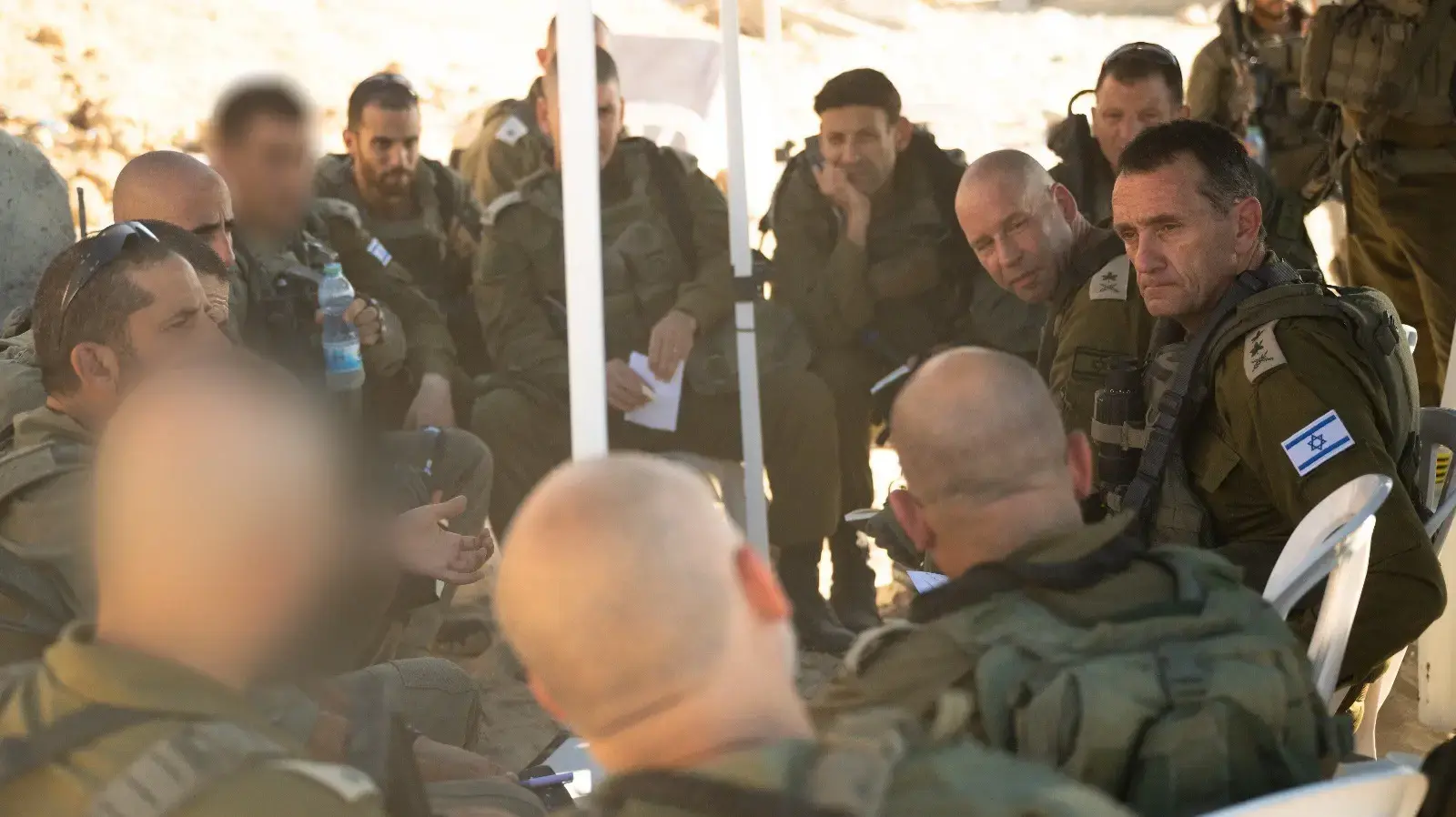 הרמטכ״ל ברפיח: לאיראן יש זרועות, אתם נאבקים פה עם זרוע אחת פחות הרמטכ״ל ברפיח: לאיראן יש זרועות, אתם נאבקים פה עם זרוע אחת פחות