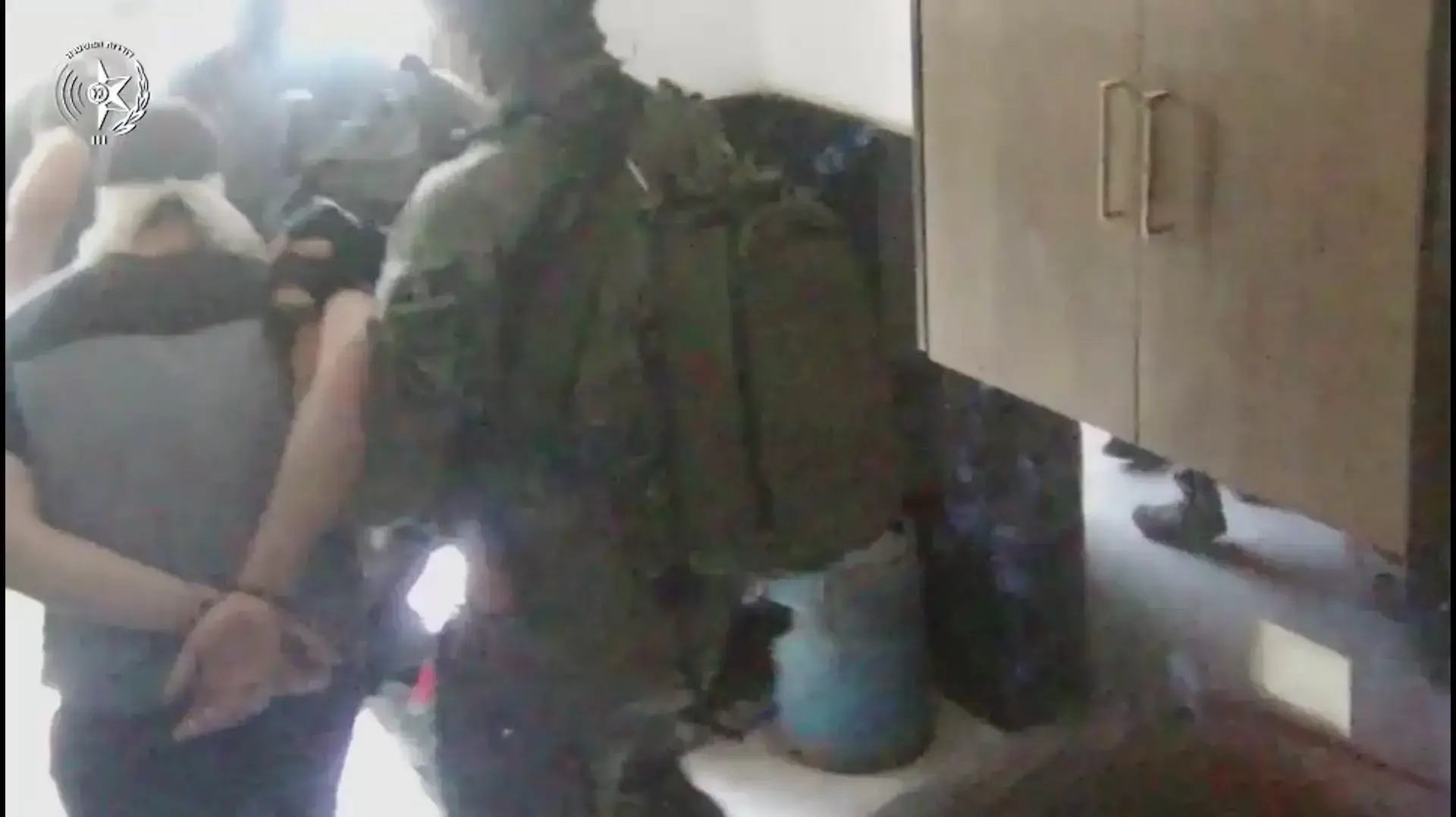 תיעוד מרגע מעצר החשוד ברצח הסוהר יוחאי אבני