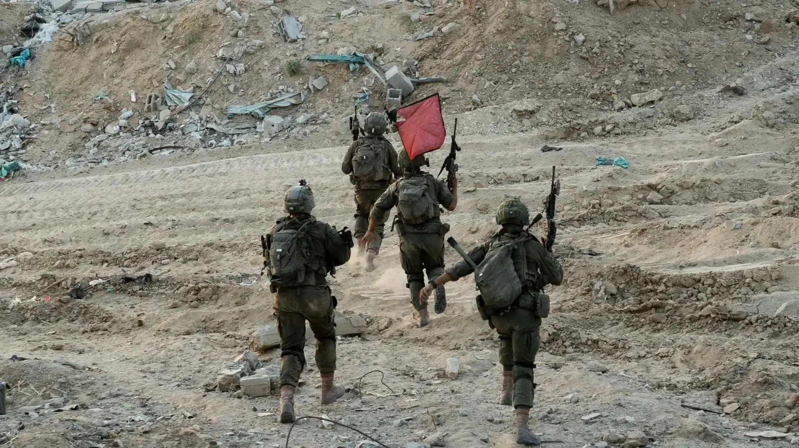 עשרות מחבלים חוסלו ביממה: 24 שעות בחאן יונס עשרות מחבלים חוסלו ביממה: 24 שעות בחאן יונס