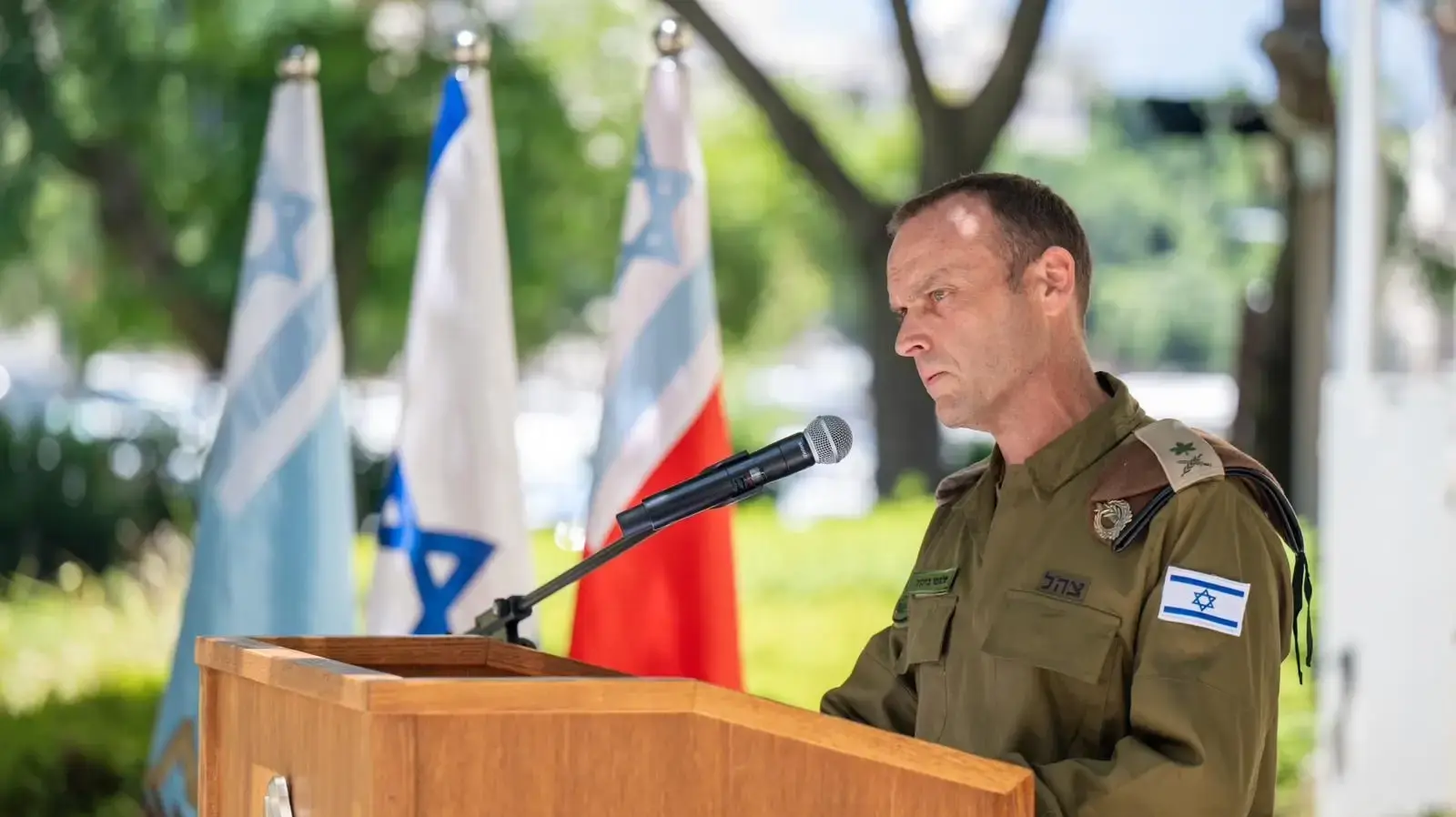 תת-אלוף שלומי בינדר הועלה לדרגת אלוף וישמש כראש אגף המודיעין תת-אלוף שלומי בינדר הועלה לדרגת אלוף וישמש כראש אגף המודיעין