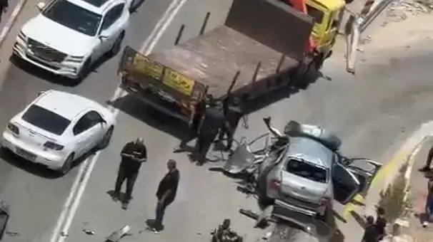 זירת פיצוץ הרכב בין נצרת לאכסאל זירת פיצוץ הרכב בין נצרת לאכסאל