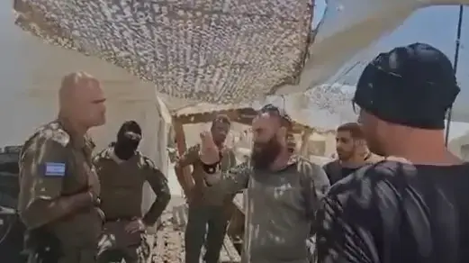 מצ"ח פשטה על בסיס שדה תימן ועצרה חיילים בחשד שתקפו מחבלים מצ"ח פשטה על בסיס שדה תימן ועצרה חיילים בחשד שתקפו מחבלים