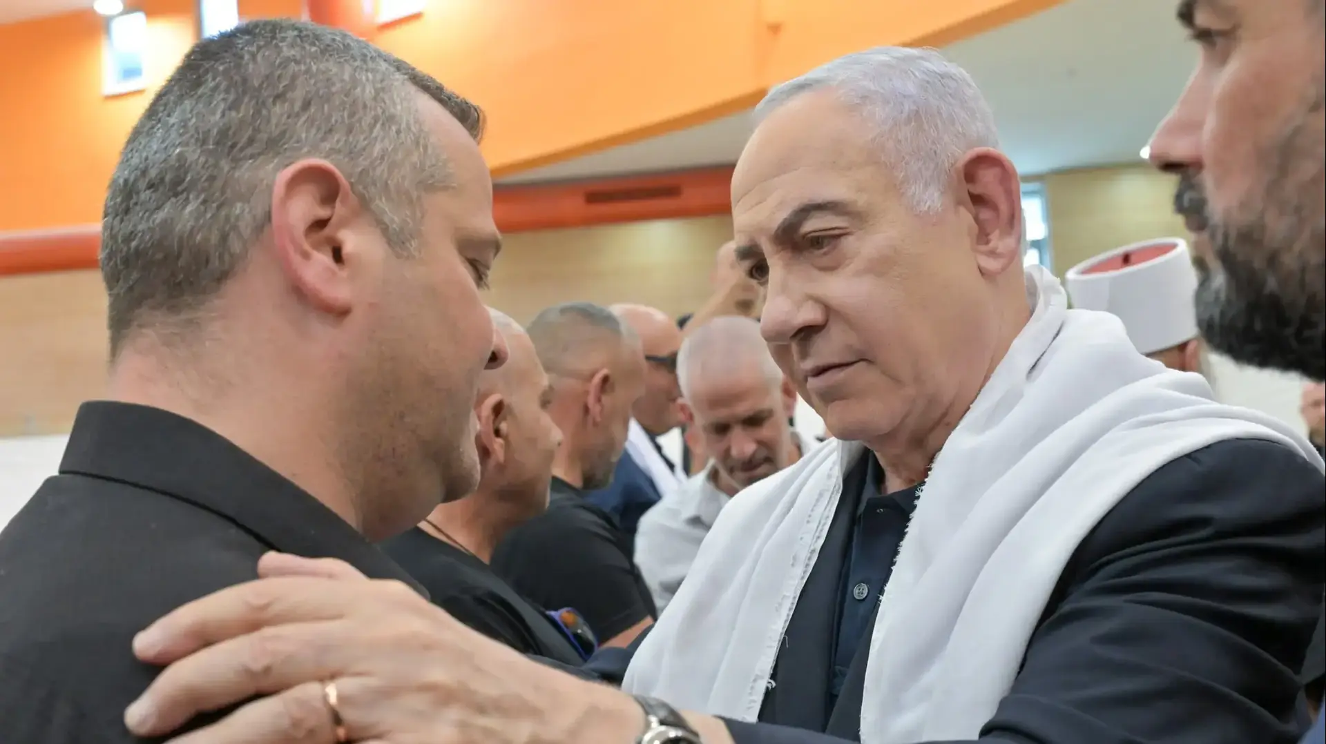 ראש הממשלה נתניהו ביקר במקום האסון במג'דל שמס, 28 ביולי 2024 ראש הממשלה נתניהו ביקר במקום האסון במג'דל שמס, 28 ביולי 2024