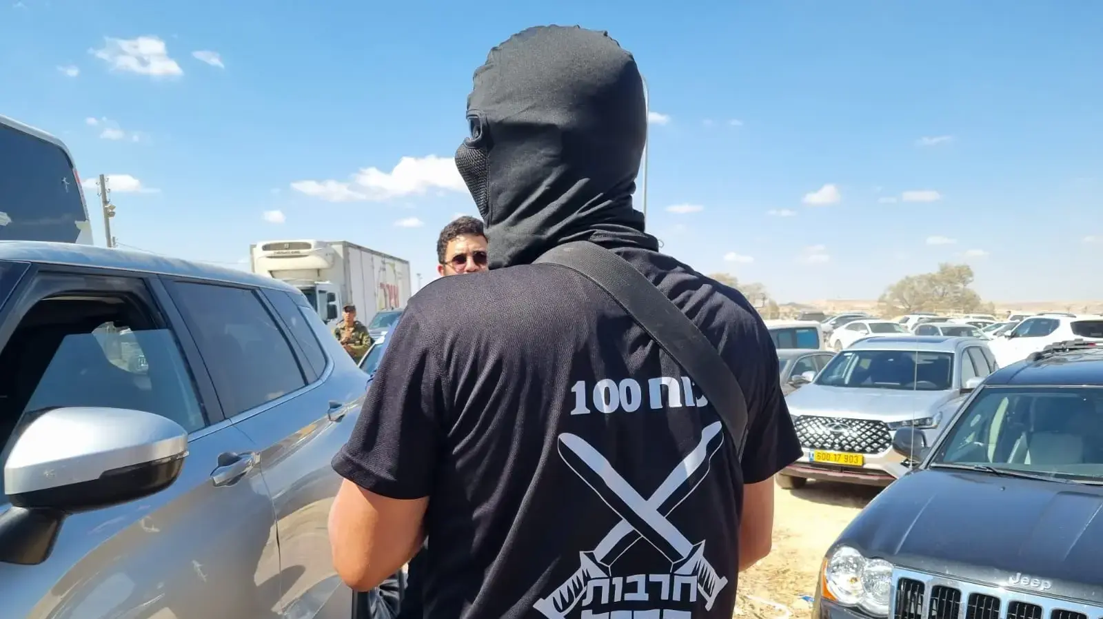 כוח 100 