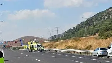 תאונת דרכים בין משאית למיניבוס בכביש 6 סמוך למחלף העמקים, 30 ביולי 2024 תאונת דרכים בין משאית למיניבוס בכביש 6 סמוך למחלף העמקים, 30 ביולי 2024