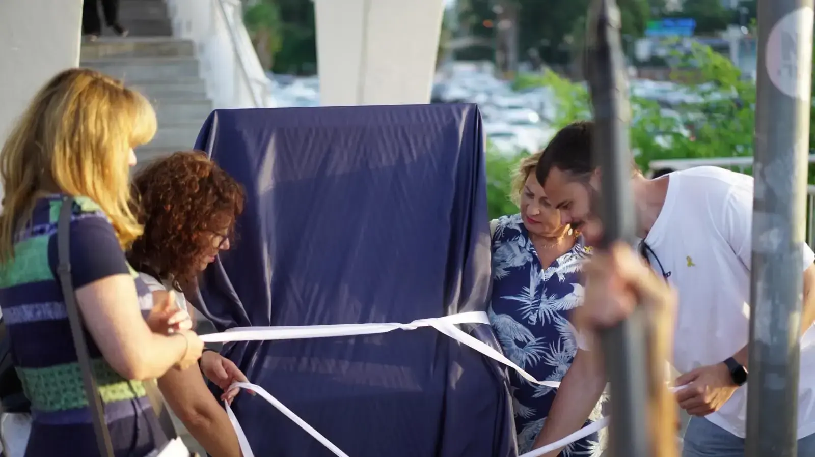 טקס חנוכת גשר לזכר ארנון זמורה טקס חנוכת גשר לזכר ארנון זמורה
