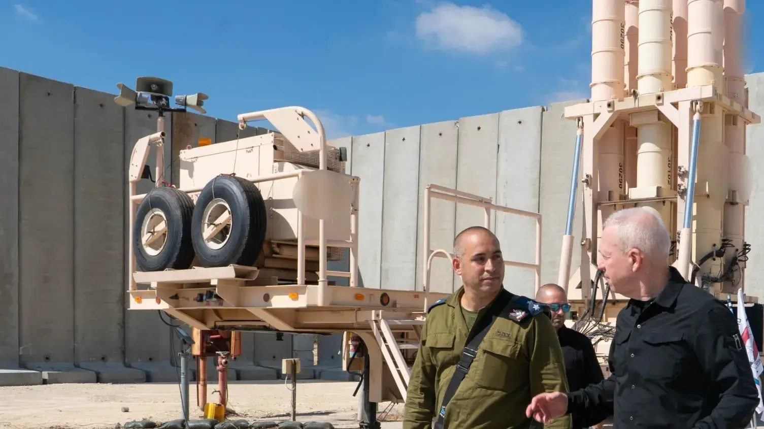 שר הביטחון יואב גלנט ביקר היום בסוללת חץ, 31 ביולי 2024