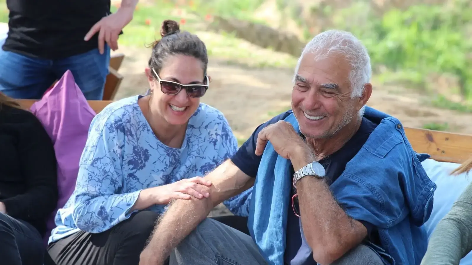 מורן מוזס עם אביה החטוף גדי מוזס . מורן מוזס עם אביה החטוף גדי מוזס .