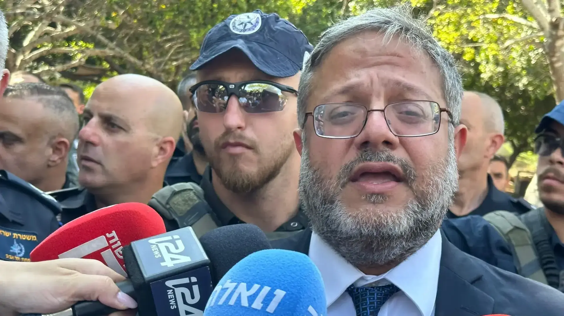 איתמר בן גביר בזירת הפיגוע בחולון, 4 באוגוסט 2024 