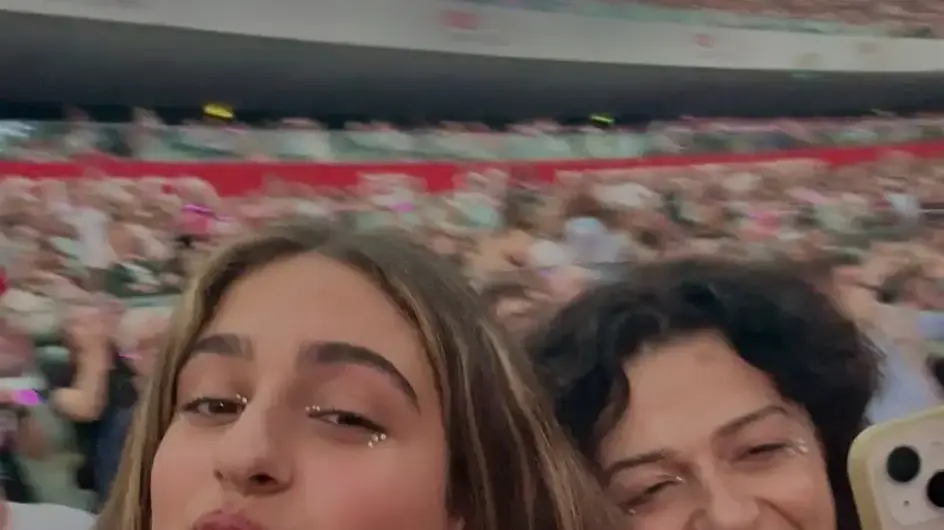 מאיה ספיר ובתה נתקעו בוורשה, 4 באוגוסט 2024 מאיה ספיר ובתה נתקעו בוורשה, 4 באוגוסט 2024